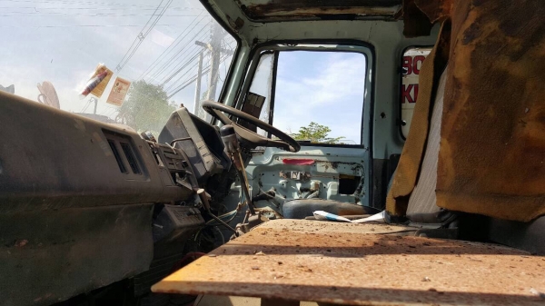 ขาย 10 ล้อ 2 เพลา ISUZU จัมโบ้ วางเครื่อง 270 แรงม้า วางหัว ROCKY ช่วงล่างใหญ่แล้ว มีกระบะดั้มให้ด้วย ทะเบียนครบพร้อมโอน