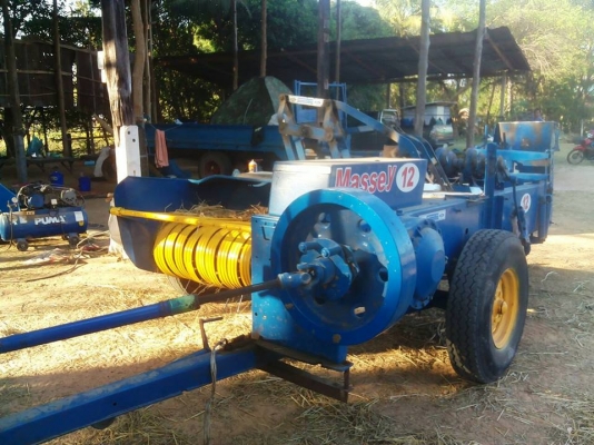 ขายเครื่องอัดฟาง สภาพดี ซื้อใช้งานได้ปีเดียว สนใจโทร 090-8588220คุณนะ 093-3258446คุณบิว หรือเข้าดูสินค้าอื่นๆได้ที่ www.truck.in.th/498 หรือเพจFacebook ณรงค์ ซื้อขายรถมือสอง (เว็บไซต์ส่วนตัว) หรือFacebook ตลาดรถมือสอง คุณนะ