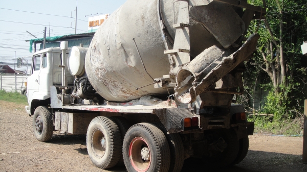 รถโม่ปูน6คิว HINO ZM 2เพลา เครื่อง PE6 220แรง เบรคทริฟฟี่ เพาเวอร์ สภาพพร้อมใช้ ราคาถูก