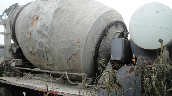 รถโม่ปูน6คิว HINO ZM 2เพลา เครื่อง PE6 220แรง เบรคทริฟฟี่ เพาเวอร์ สภาพพร้อมใช้ ราคาถูก