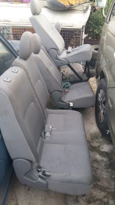 3000- เบาะ COMMUTER 4 แถว มีเบล หัวหมอนครบ