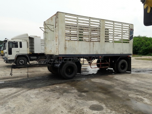 หางคอกสูง กว้าง 2.50 เมตร ยาว 6 เมตร เพาเหลี่ยม (หน้า-หลัง)