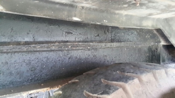 หางคอกสูง กว้าง 2.50 เมตร ยาว 6 เมตร เพาเหลี่ยม (หน้า-หลัง)