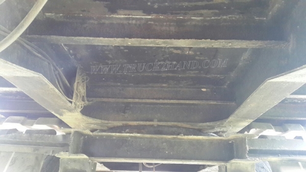 หางคอกสูง กว้าง 2.50 เมตร ยาว 6 เมตร เพาเหลี่ยม (หน้า-หลัง)