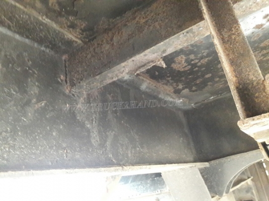 หางคอกสูง กว้าง 2.50 เมตร ยาว 6 เมตร เพาเหลี่ยม (หน้า-หลัง)