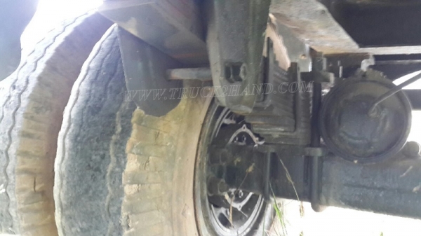 หางคอกสูง กว้าง 2.50 เมตร ยาว 6 เมตร เพาเหลี่ยม (หน้า-หลัง)