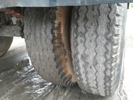 หางคอกสูง กว้าง 2.50 เมตร ยาว 6 เมตร เพาเหลี่ยม (หน้า-หลัง)