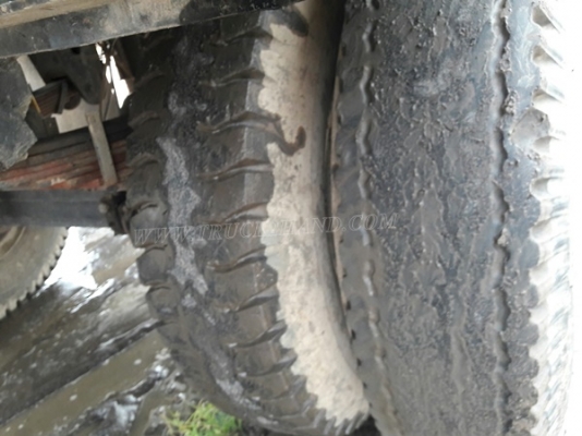 หางคอกสูง กว้าง 2.50 เมตร ยาว 6 เมตร เพาเหลี่ยม (หน้า-หลัง)