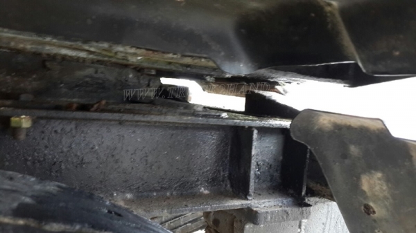 หางคอกสูง กว้าง 2.50 เมตร ยาว 6 เมตร เพาเหลี่ยม (หน้า-หลัง)