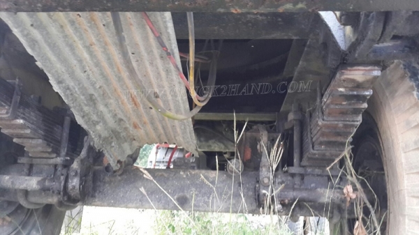 หางคอกสูง กว้าง 2.50 เมตร ยาว 6 เมตร เพาเหลี่ยม (หน้า-หลัง)