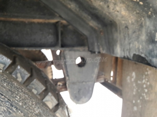 หางคอกสูง กว้าง 2.50 เมตร ยาว 6 เมตร เพาเหลี่ยม (หน้า-หลัง)