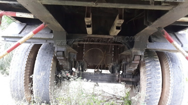 หางคอกสูง กว้าง 2.50 เมตร ยาว 6 เมตร เพาเหลี่ยม (หน้า-หลัง)