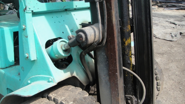 โฟคลิฟท์ TOYOTA 4.5ตัน ล้อคู่ เครื่องดีเฃล งาสไลท์ฃ้าย-ขวา สภาพดี ราคาถูก