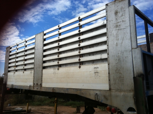 ขายกระบะดั้มสิบล้อ ราคา 65000 บาท  ติดต่อโทร 0862465934