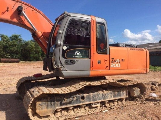 รถขุด HITACHI ZX200 ปี 2550 เล่มทะเบียนพร้อม ใช้ 14828 ชั่งโมง