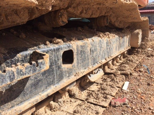 รถขุด HITACHI ZX200 ปี 2550 เล่มทะเบียนพร้อม ใช้ 14828 ชั่งโมง