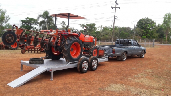 ขายเทรลเลอร์ลากรถไถ