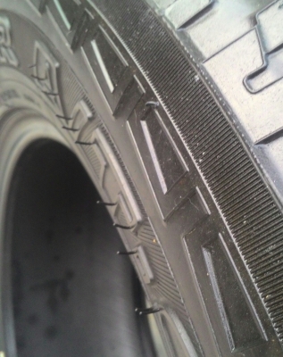 ขาย ยางA/T ขอบ 18 สวยๆ