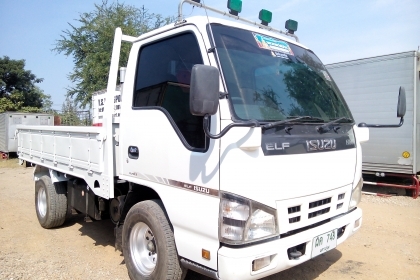 4 ล้อบรรทุก  *ไม่ติดเวลา*  ISUZU  *Euro.2*  NKR  100 แรงม้า+Turbo+Inter  *ยาว 3.20 ม.* รถสวยเดิม+สวยจริง * รถห้างแท้ * มีเล่มพร้อม*