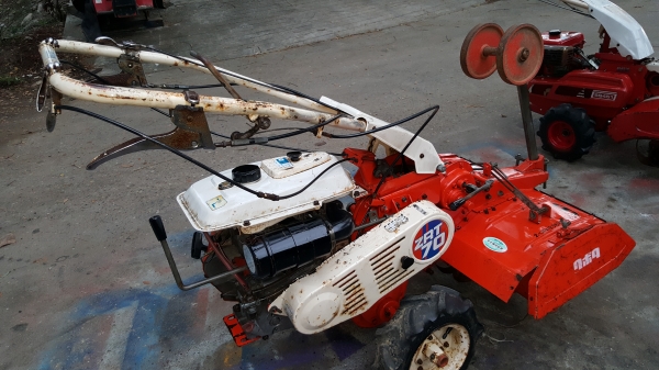 รถพรวนดิน คูโบต้าเบนชิล 4 จังหวะ 7 แรง พร้อมใช้งาน รหัสสินค้า U - 7 รถพรวนดิน คูโบต้าเบนชิล 4 จังหวะ 7 แรง พร้อมใช้งาน รหัสสินค้า U - 7