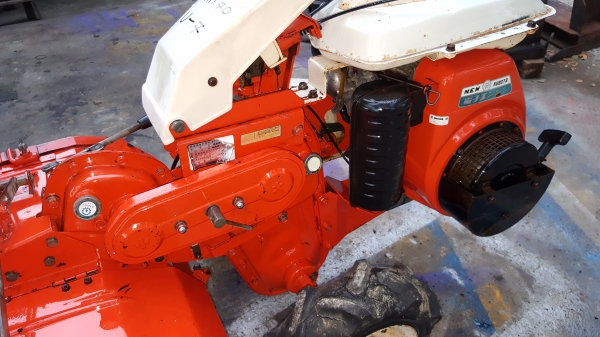 รถพรวนดิน คูโบต้าเบนชิล 4 จังหวะ 7 แรง พร้อมใช้งาน รหัสสินค้า U - 7 รถพรวนดิน คูโบต้าเบนชิล 4 จังหวะ 7 แรง พร้อมใช้งาน รหัสสินค้า U - 7