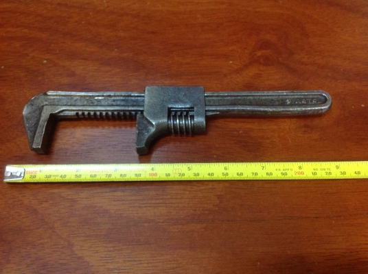 ขายประแจเลื่อนโบราณ 9 AUTO ขนาด 9" ขยายปากได้ 2.5"