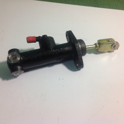 แม่ปั็มเบรคบน TCM FD20-30Z8 3/4"