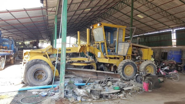 ขายรถเกรด CHAMPION 710A เอกสารเล่มทะเบียนครบ รถใช้งานได้ปกติ ขายรถเกรด CHAMPION 710A เอกสารเล่มทะเบียนครบ รถใช้งานได้ปกติ