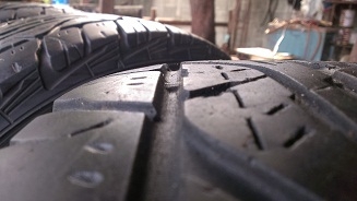 ยางขอบขาว สวยสภาพดี เอาไปใส่เที่ยวปีใหม่ในราคาที่จับต้องได้ ยางขอบขาว สวยสภาพดี เอาไปใส่เที่ยวปีใหม่ในราคาที่จับต้องได้