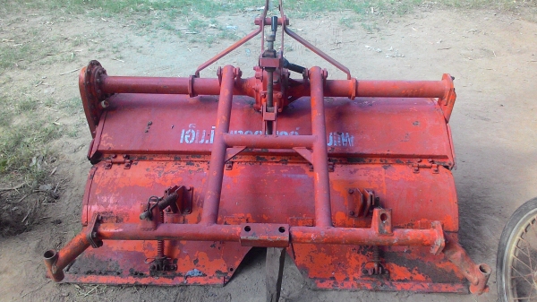 โรตารี1.3รถไถครับสภาพสวยใบดีพร้อมยอย์พร้อมใช้ครับ