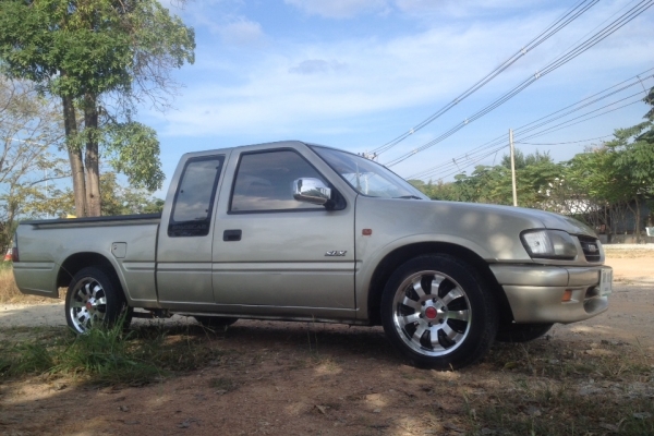 ISUZU รถบ้านร้อยเปอร์เซนต์