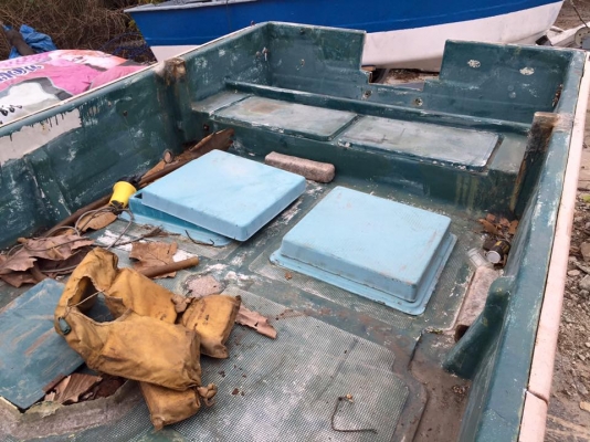 เรือตกปลาเก่าญี่ปุ่น 23 ฟุต