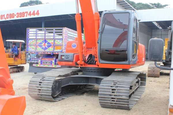 ขายนะจ้ะ รถแมคโคร HITACHI EX200-5 รถนอก ทำสี พร้อมใช้งาน เอกสารพร้อม ขายนะจ้ะ รถแมคโคร HITACHI EX200-5 รถนอก ทำสี พร้อมใช้งาน เอกสารพร้อม