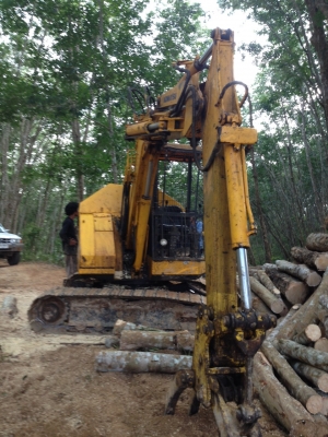 ขายรถแบคโฮ KOMATSU PC50UU มีหัวคีปไม้พร้อมบุ้งกี๋ ราคา 300000