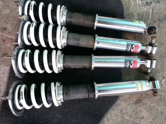 โช๊คแต่ง HKS มือสองญี่ปุ่น 1ชุด สภาพสวย โช๊คแต่ง HKS มือสองญี่ปุ่น 1ชุด สภาพสวย