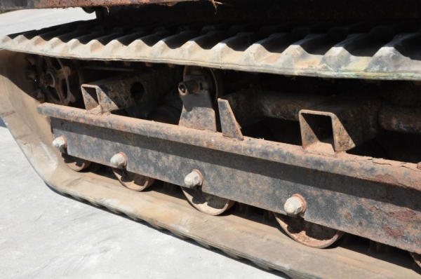 ขายรถบรรทุก ตีนตะขาบKUBOTA มีเกียร์ สภาพ เดิมญี่ปุ่น อะเนคประสงค์ 24,000เท่านั้น!!