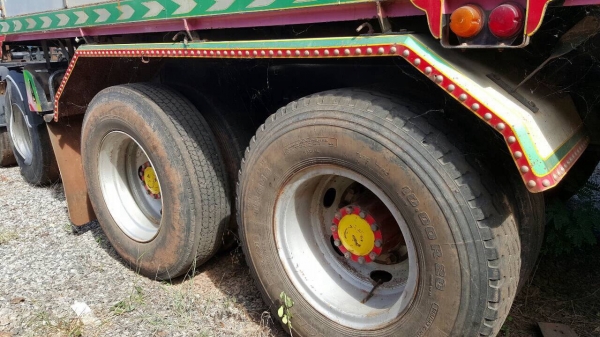 ขาย ISUZU DECA 320 ปี 50 EURO2 ดั้มเกษตรอู่สหกิจ มีลำโพงลากพ่วง คัสซีสวยตลอดเส้น เครื่องเดิม เกียร์เดิม ทะเบียนพร้อมโอนครับ