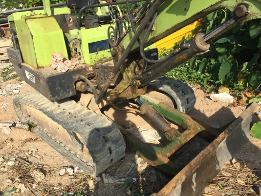 แบคโฮ ยันม่า 20 แท็กยาง ลายแย๊ก พร้อมใช้งาน