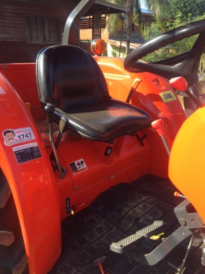 ขายด่วน คูโบต้าL4708SP พร้อมดันหน้า+ผานพรวน6x24 ตราช้าง รถใช้งานน้อยคับ ราคา445,000บาท