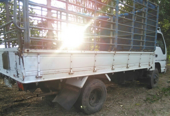 หกล้อ อีซูซุ NQR175ปี50 แอร์ พ.เวอร์ ช่วงยาว4.30ม สภาพดีสวยบางเดิมพร้อมใช้ ทะเบียนพร้อมโอน