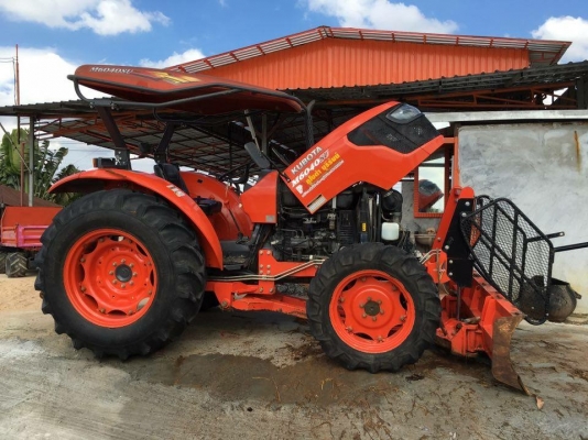 คูโบต้าm6040 รถใช้งานไม่ถึงปีครับ 1500ชั่วโมง ราคาเบาๆเพียง600000