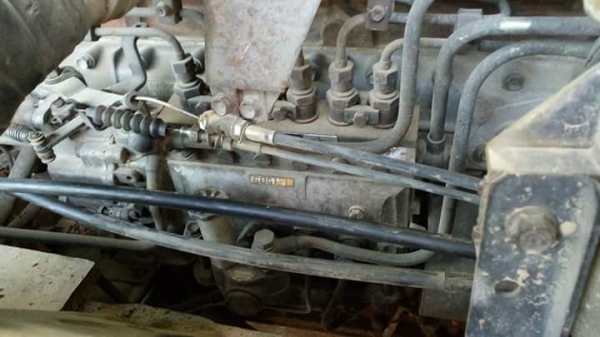 ขายรถดั้มพ์  izusu เครื่อง 6bg1 185 แรง เอกสารพร้อมโอน