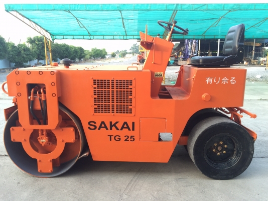 ขายรถบดSakaiรุ่นTG25นำเข้าญี่ปุ่นไม่เคยใช้งานในไทยมีเอกสารสภาพดีพร้อมใช้งาน