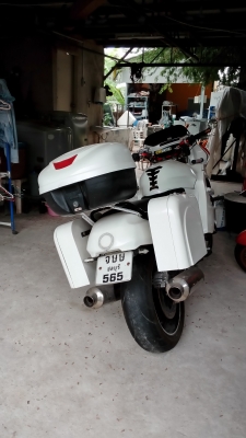 ขายบิ๊กไบค์ CBR1000F พร้อมทะเบียนเเท้