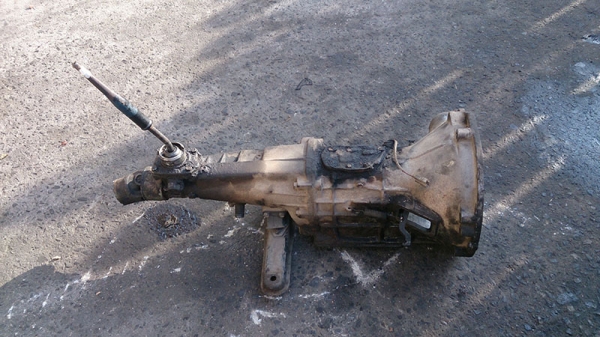 ขายเกียร์ธรรมดาห้าสปีดใส่เครื่องยนต์โตโยต้า 3k 4k 5k