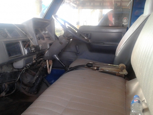 ขายรถบรรทุก 6 ล้อ