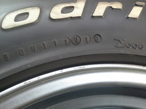 Max + BF All 265/75/16 ปี10 สวยๆ 1ชุด