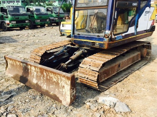 ขาย KOBELCO SK60-3มาครทรี เก่านอก อารม์สไลด์ได้ สวยๆพร้อมใช้งาน ขาย KOBELCO SK60-3มาครทรี เก่านอก อารม์สไลด์ได้ สวยๆพร้อมใช้งาน