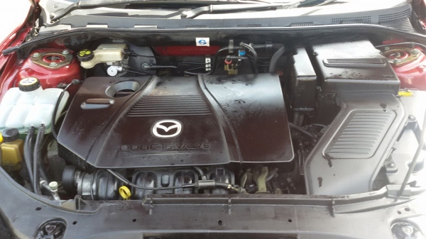 ขายMazda 3 ตัวTOP เครื่อง2.0มี sunroof 249000 โทร0866668500