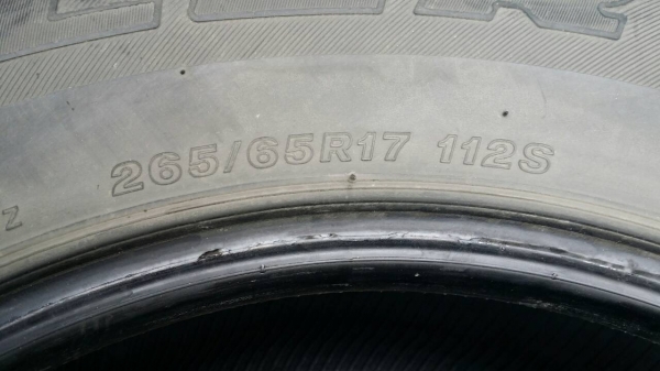 ขายยางขอบ 265-65-R17 คับ ขายยางขอบ 265-65-R17 คับ